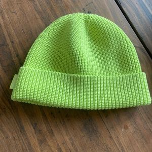 Lululemon beanie